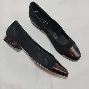 Ditto by Van Eli Black Suede Ballet Flats Women's 8.5M Crocodile Captoe Two Tone